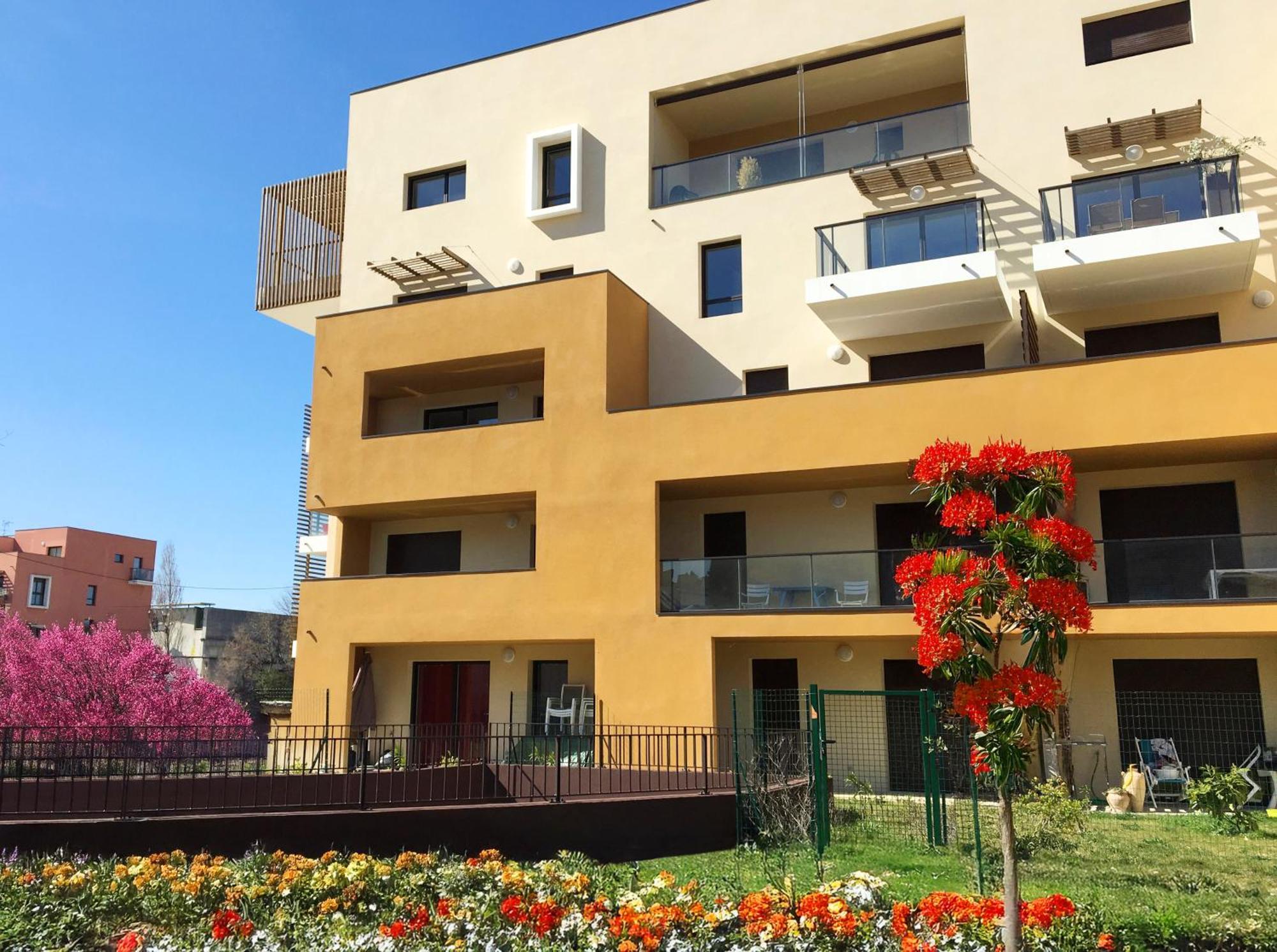Terrasses De Saint Martin - Gd Terrasse - Parking Gratuit Sur Place - Tres Calme Et Agreable *